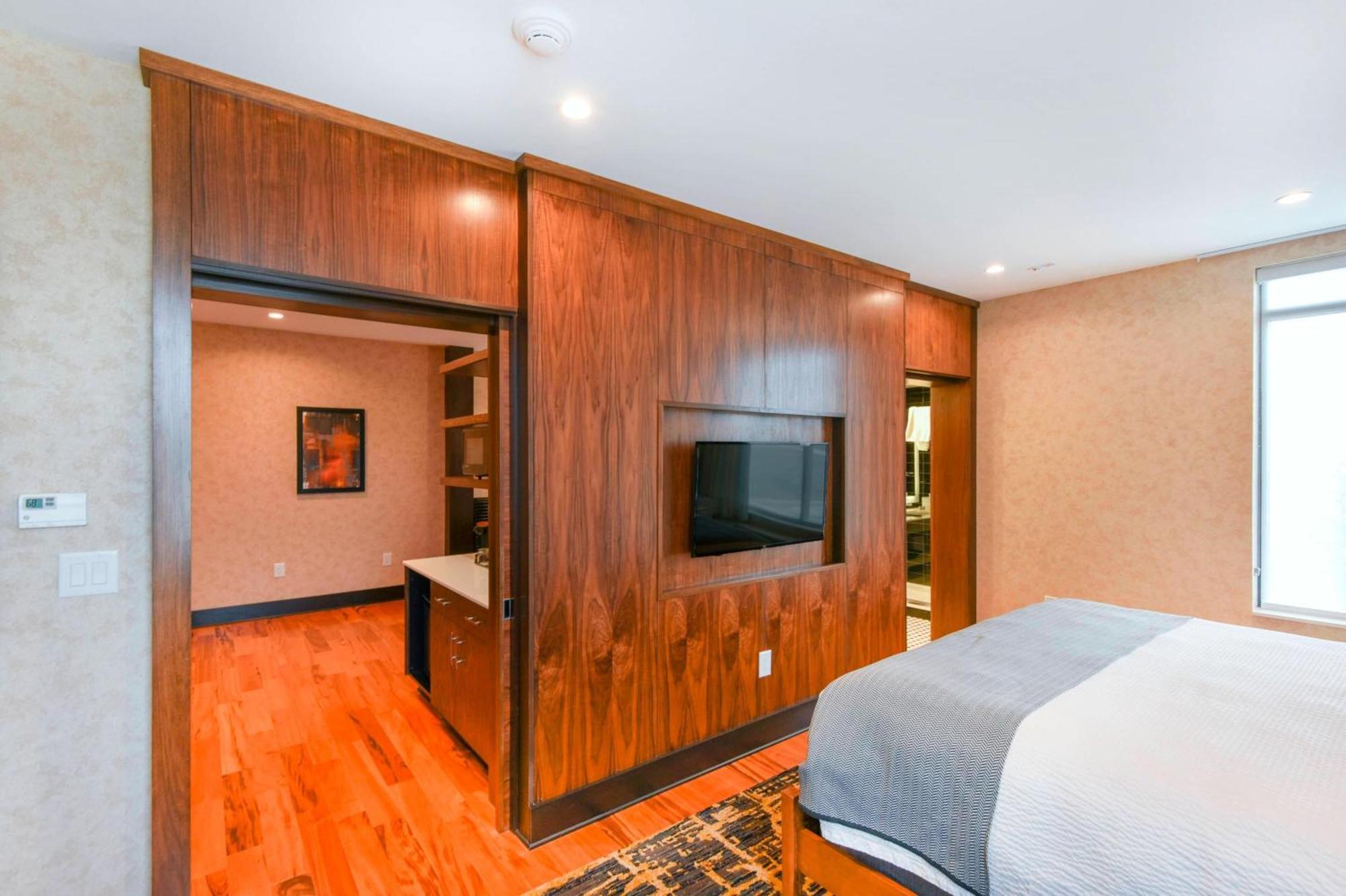Springhill Suites By Marriott Wilmington Wrightsville Beach Bagian luar foto