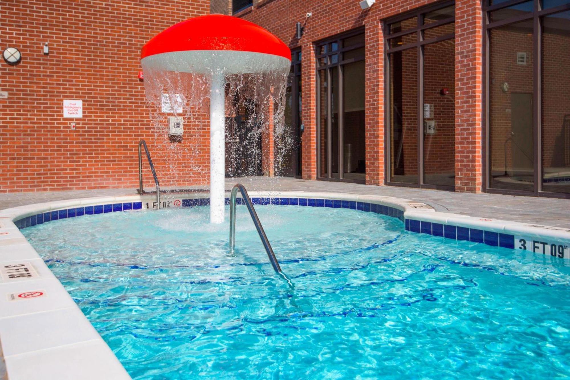 Springhill Suites By Marriott Wilmington Wrightsville Beach Bagian luar foto