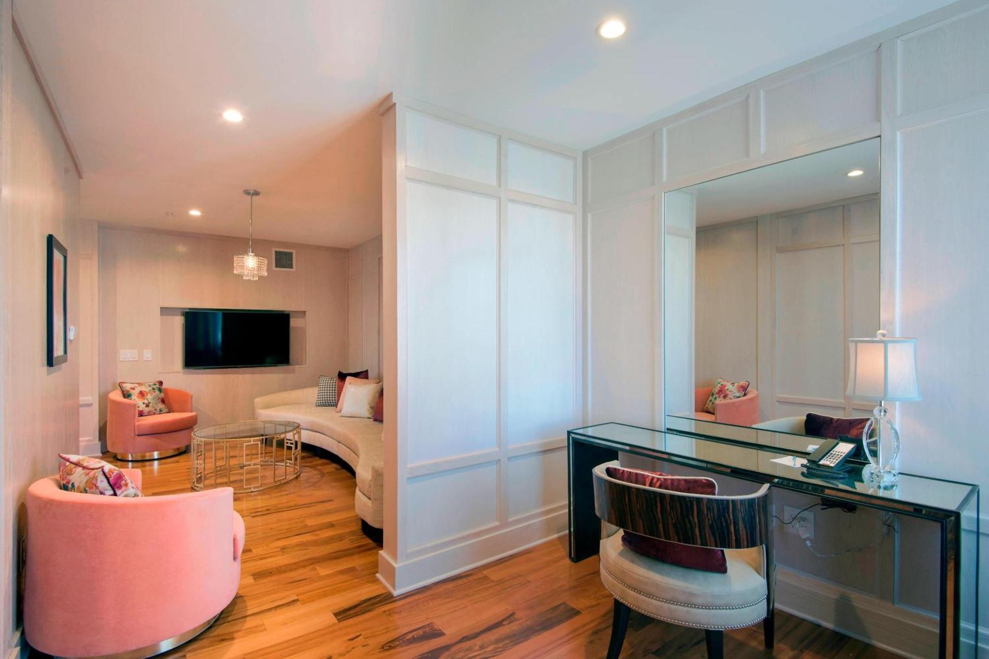 Springhill Suites By Marriott Wilmington Wrightsville Beach Bagian luar foto