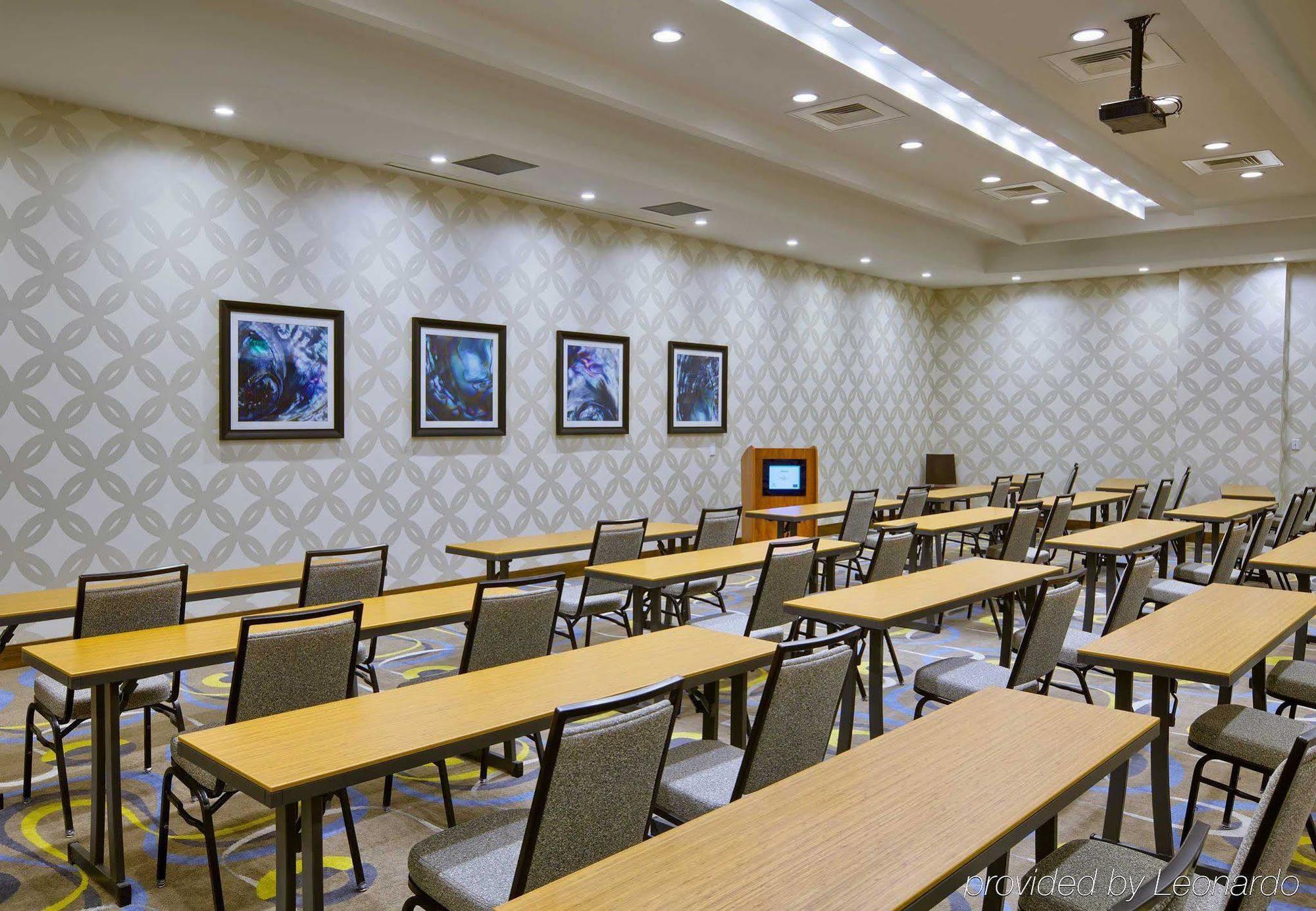 Springhill Suites By Marriott Wilmington Wrightsville Beach Bagian luar foto